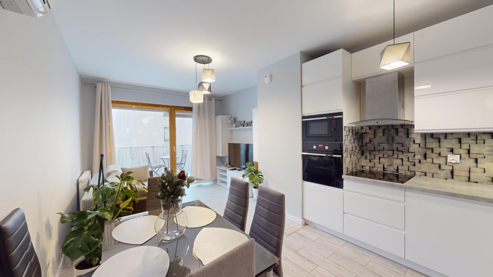Family House Near The Market Square -Perfect For Family & Business Stays - Ksiecia Witolda Street 500 Steps To Market Square - 2 Bedrooms,2 Parking Places Wrocław Exterior foto